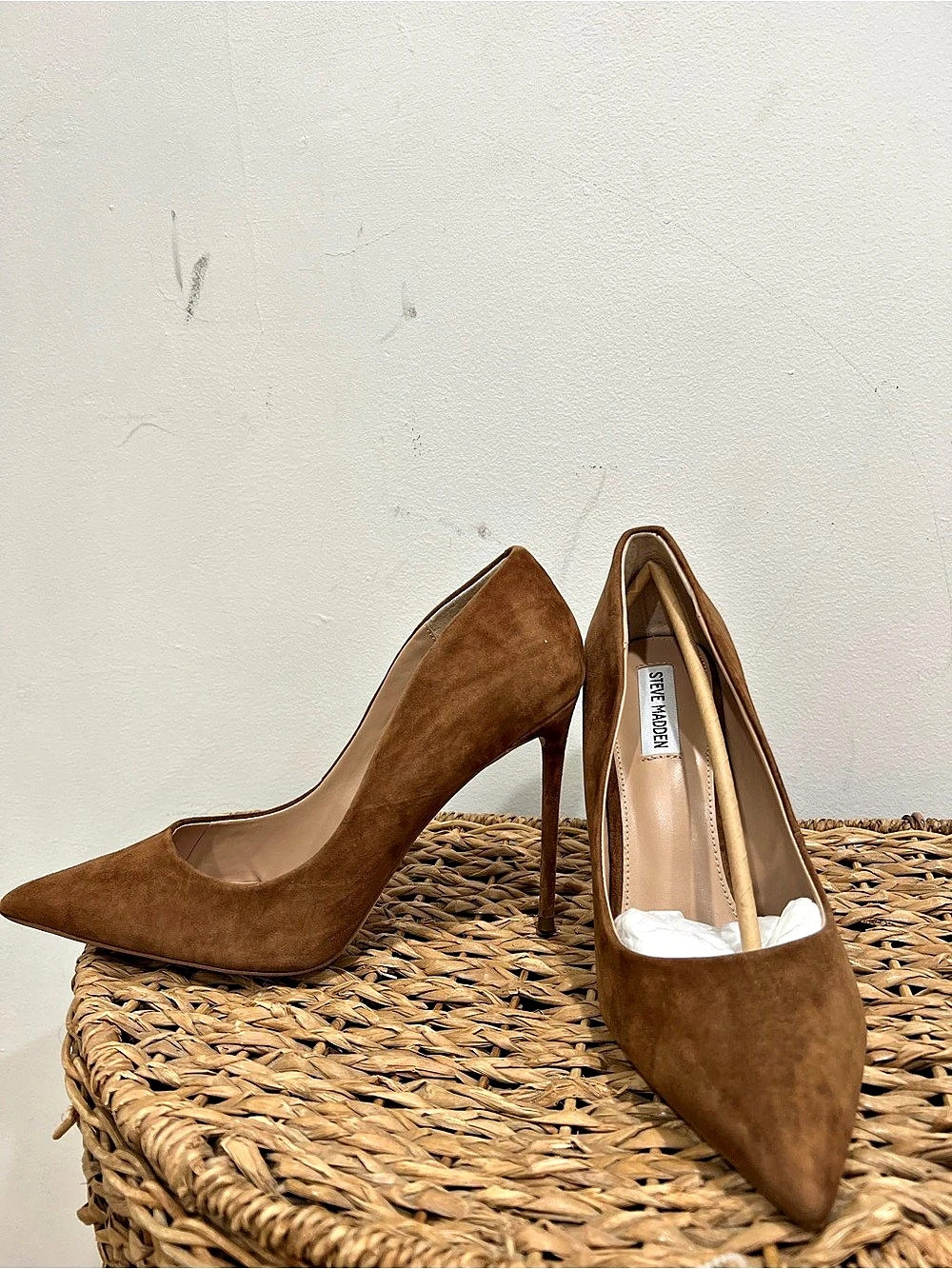 NWOT Steve Madden Daisie Pumps Pointed Toe Brown Heels